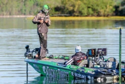 Abu Garcia Adrian Avenas Villain 2.0 / Revo AL-F LH Chatterbait Casting Combo -Fishing Tackle Shop adrian avenas abu garcia vc70 6 revoal f l chatterbait casting combo 10725.1651242885